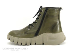 Karyoka IAN Kaki - Pochette Multicolore - Boots Plateforme Femme Kaki -Chaussures Pour Femmes cd24607c73b9e66c561f35ea11d5d5ef img 4453.jpg 176946