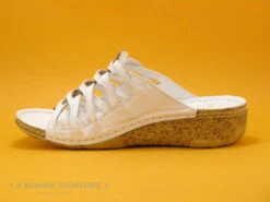 Karyoka DADOU Blanc - Mule Femme - Talon Compense -Chaussures Pour Femmes cd24607c73b9e66c561f35ea11d5d5ef img 9788.jpg 159647